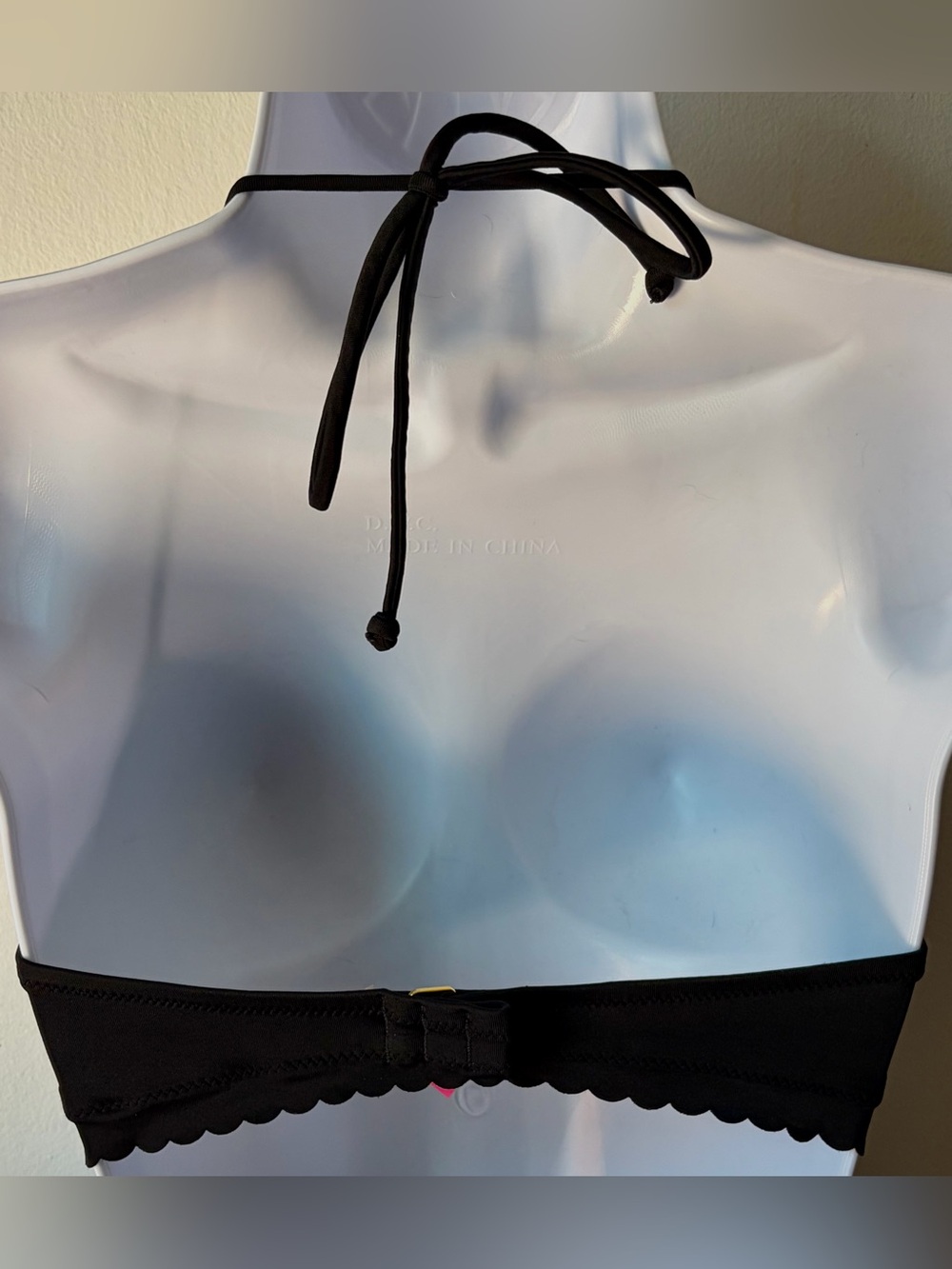Victoria's Secret Black Scallop-Edge Halter Bikini Top - Picture 5 of 8